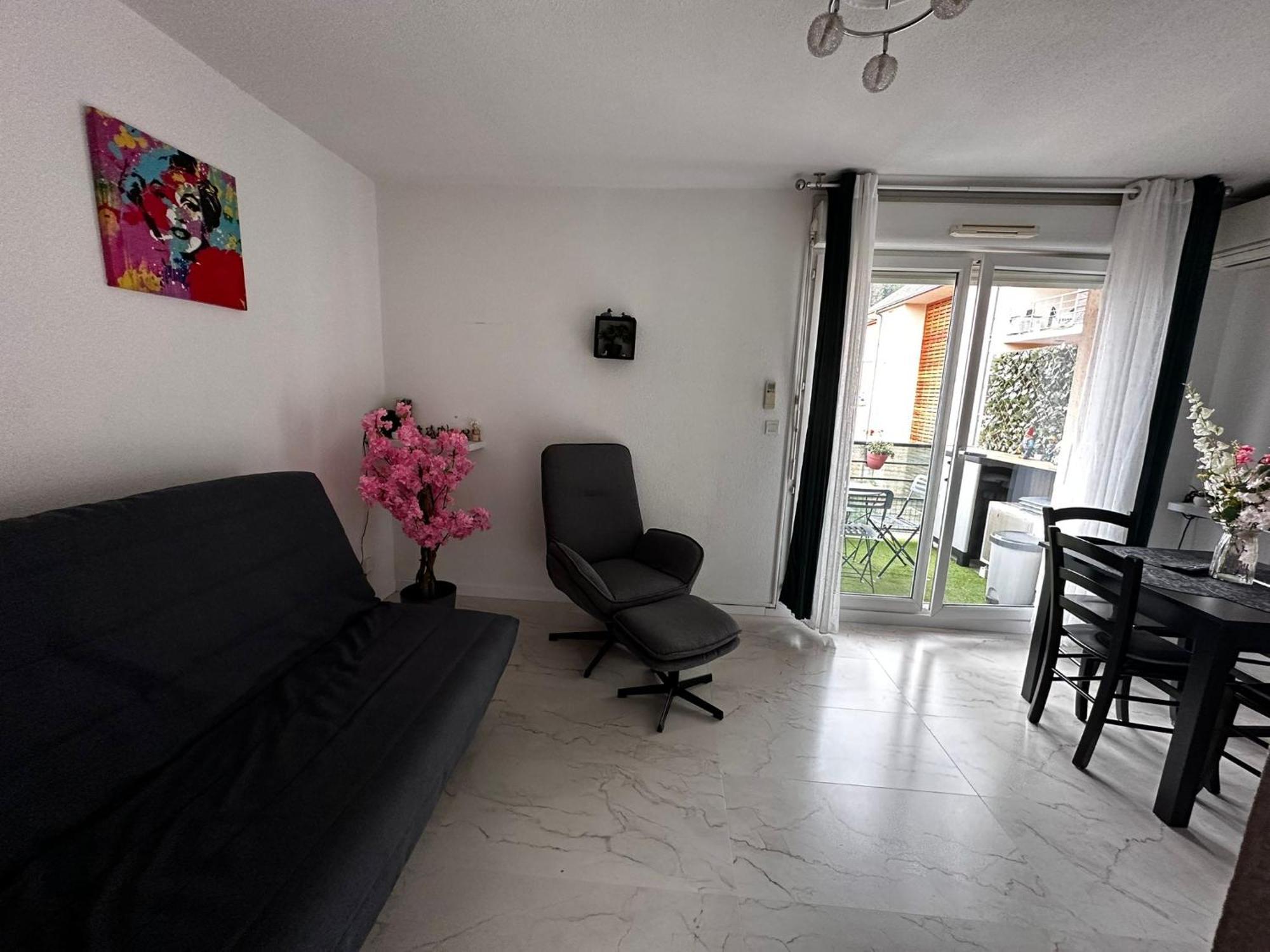 Ararat Apartamento Lourdes Exterior foto